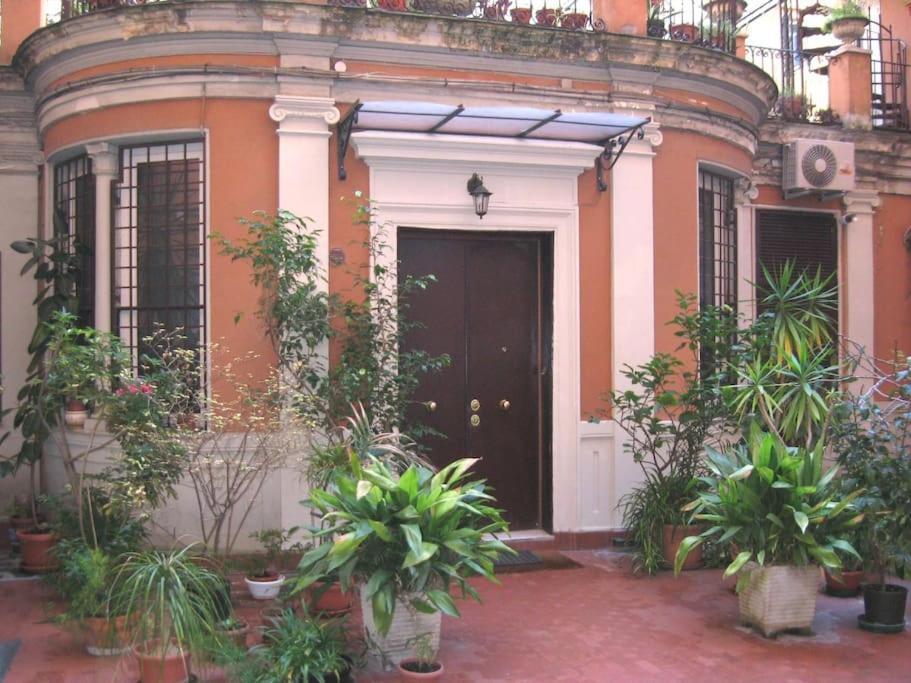 Vivilo Collection - Opera Teather Apartment - Very Central โรม ภายนอก รูปภาพ