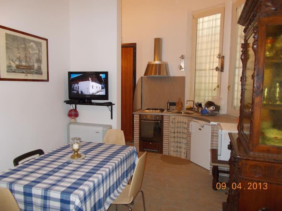 Vivilo Collection - Opera Teather Apartment - Very Central โรม ภายนอก รูปภาพ